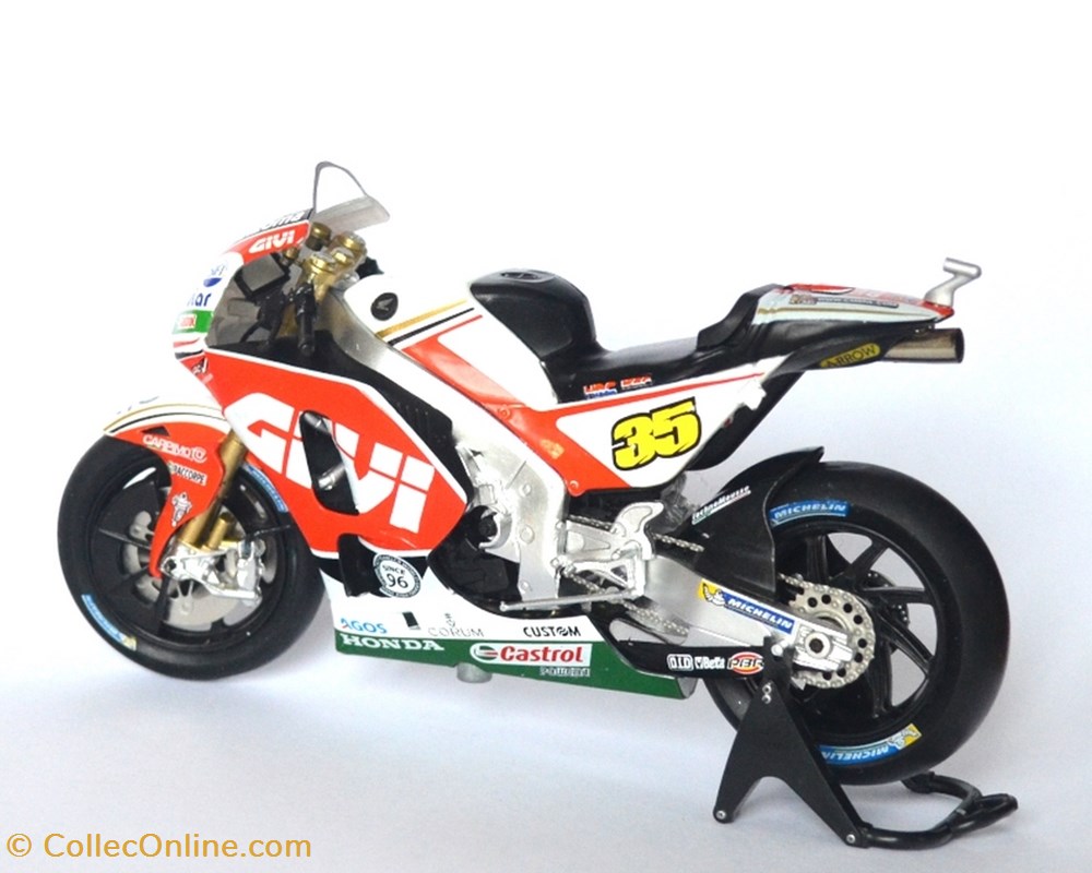 2016 - RC 213 V - Carl Crutchlow 2 modeles reduits motos honda 2016 rc 213 v carl crutchlow