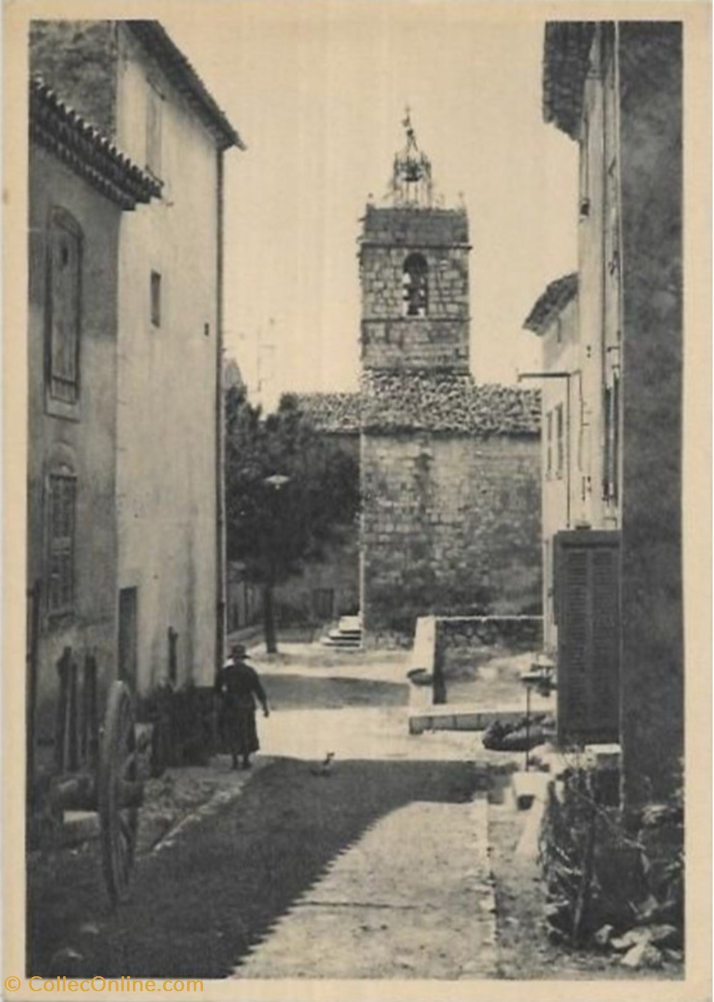 cartes postales europe france m26 mons la rue du vieux chateau et eglise