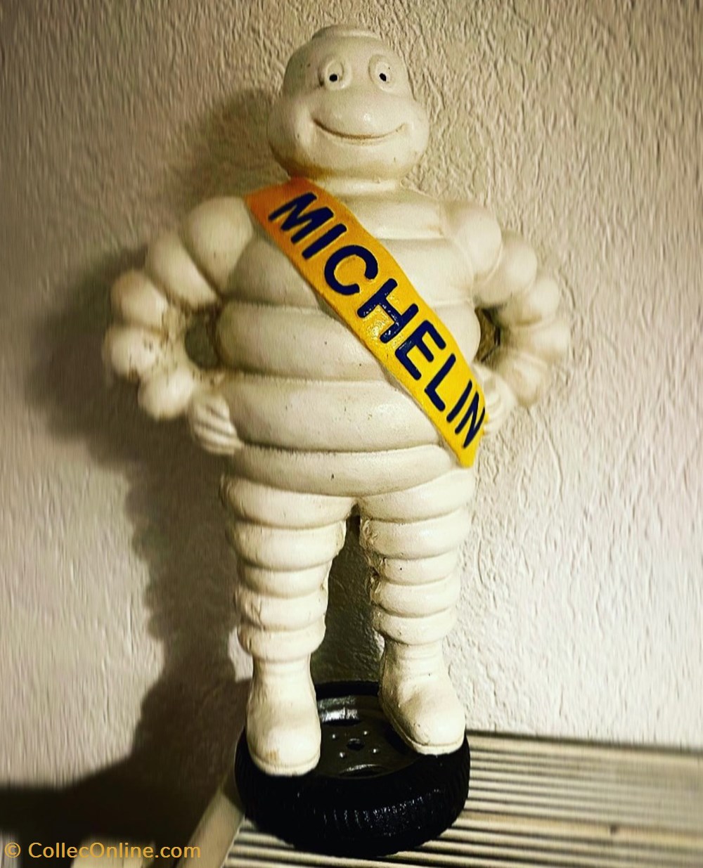 Statue Bibendum Michelin objets publicitaires statue bibendum michelin