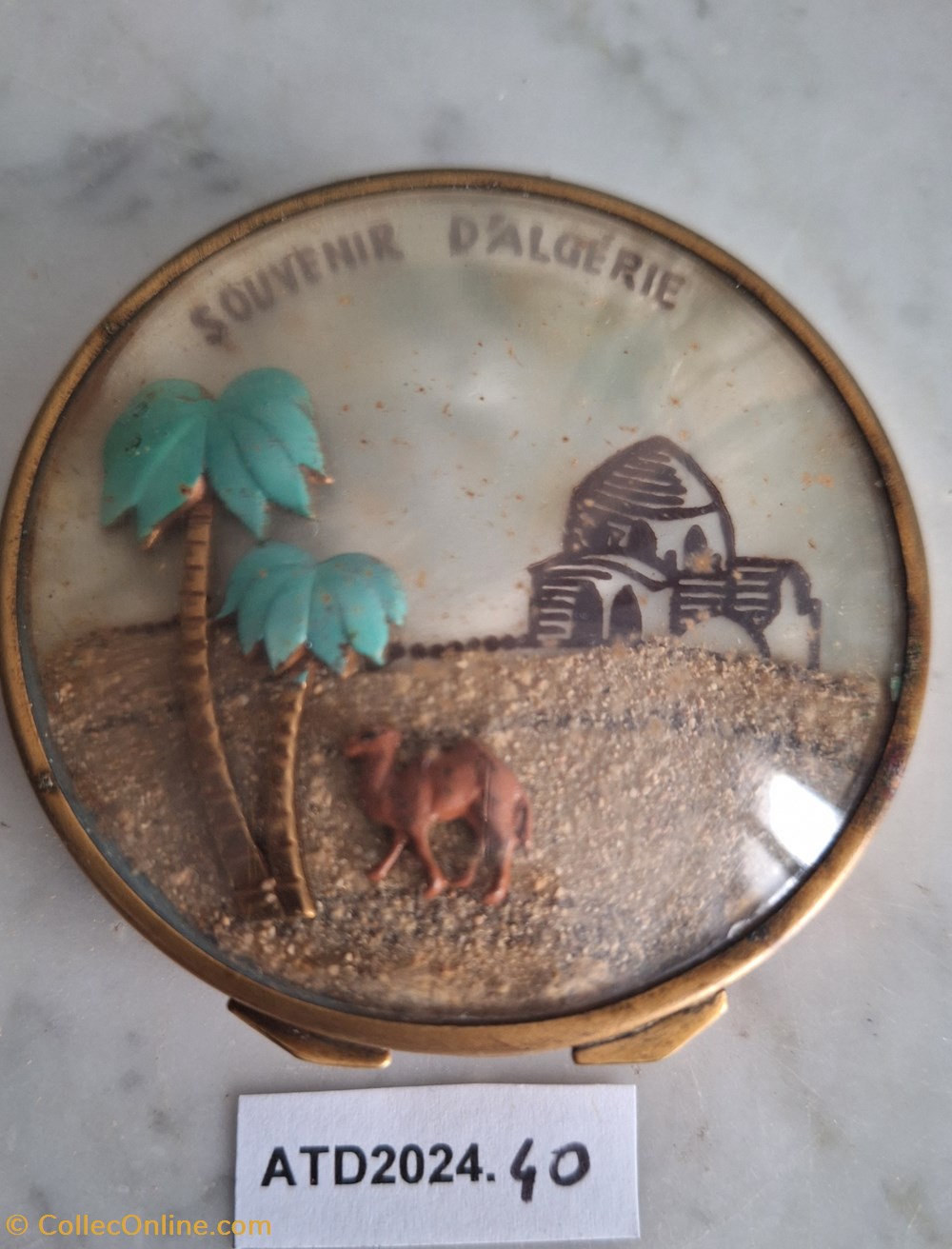ATD2024.40 Poudrier Souvenir d’Algérie parfums beaute boites poudre atd2024 40 poudrier souvenir d algerie
