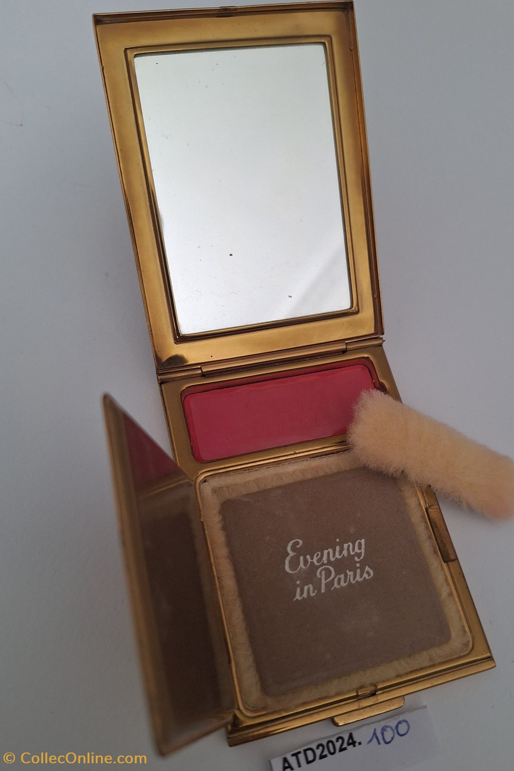 parfums beaute poudriers atd2024 100 poudrier bourjois evening in paris au disque central