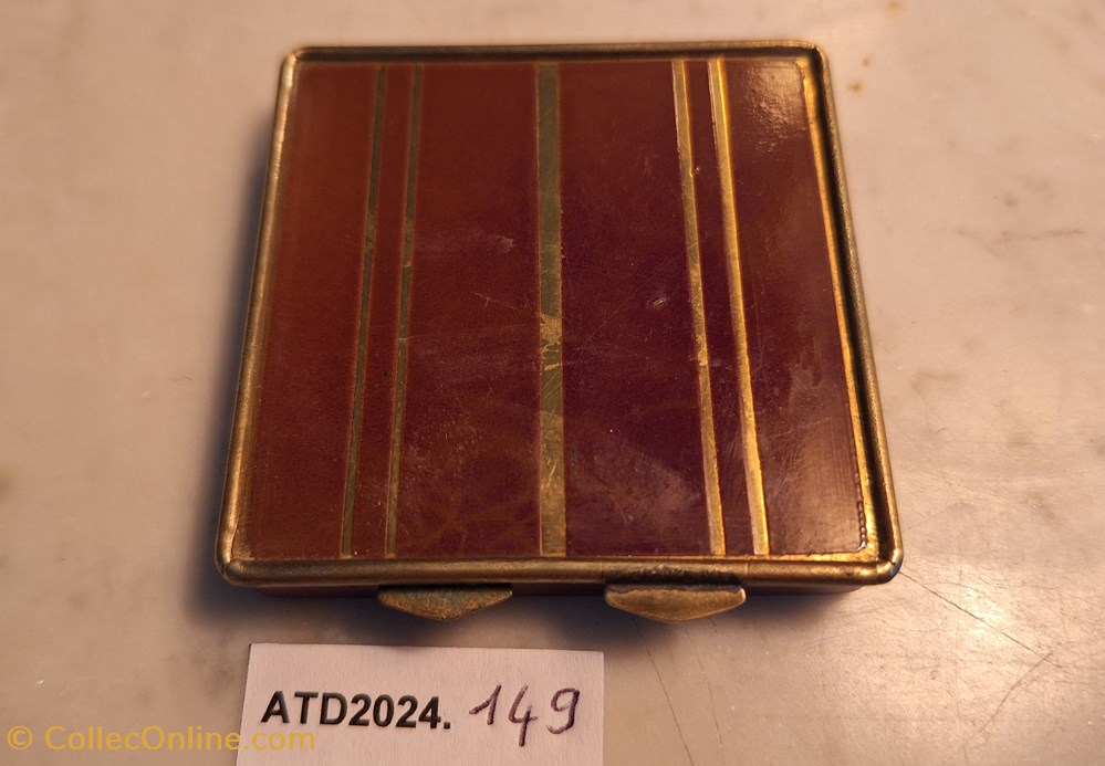 parfums beaute poudriers atd2024 149 poudrier monette art deco marron et or a rayures verticales