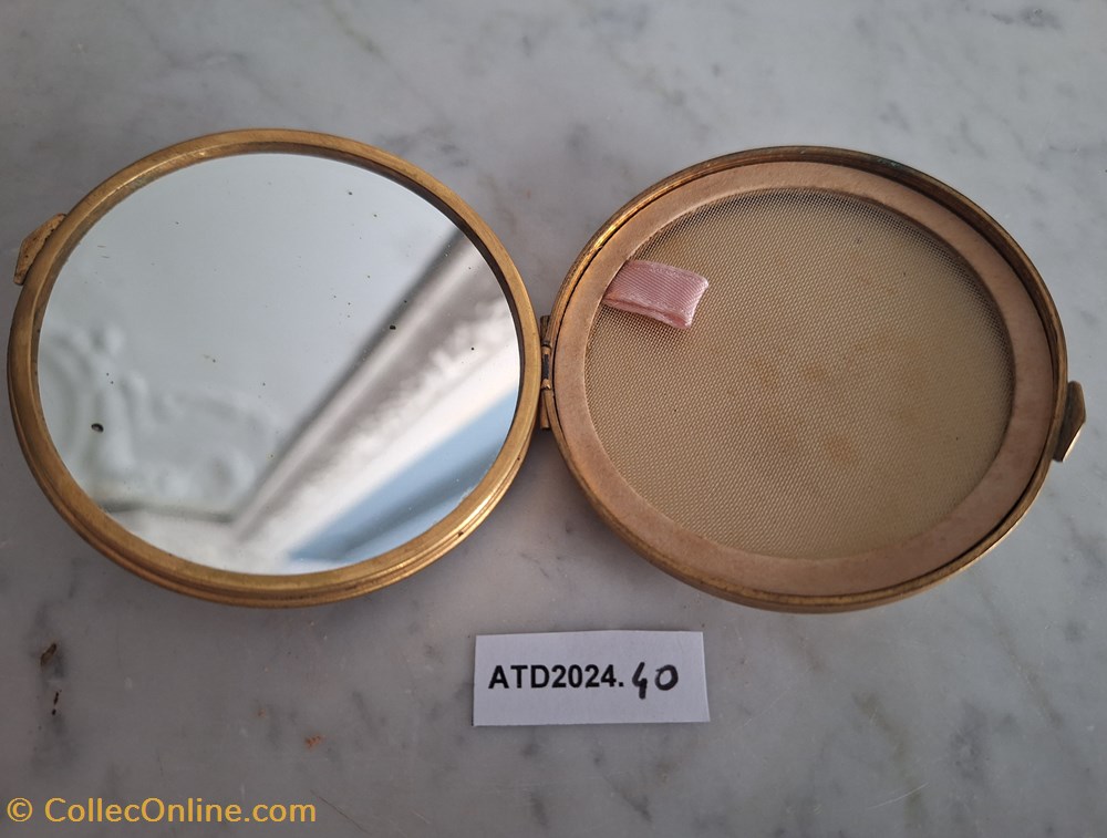 ATD2024.40 Poudrier Souvenir d’Algérie parfums beaute boites poudre atd2024 40 poudrier souvenir d algerie