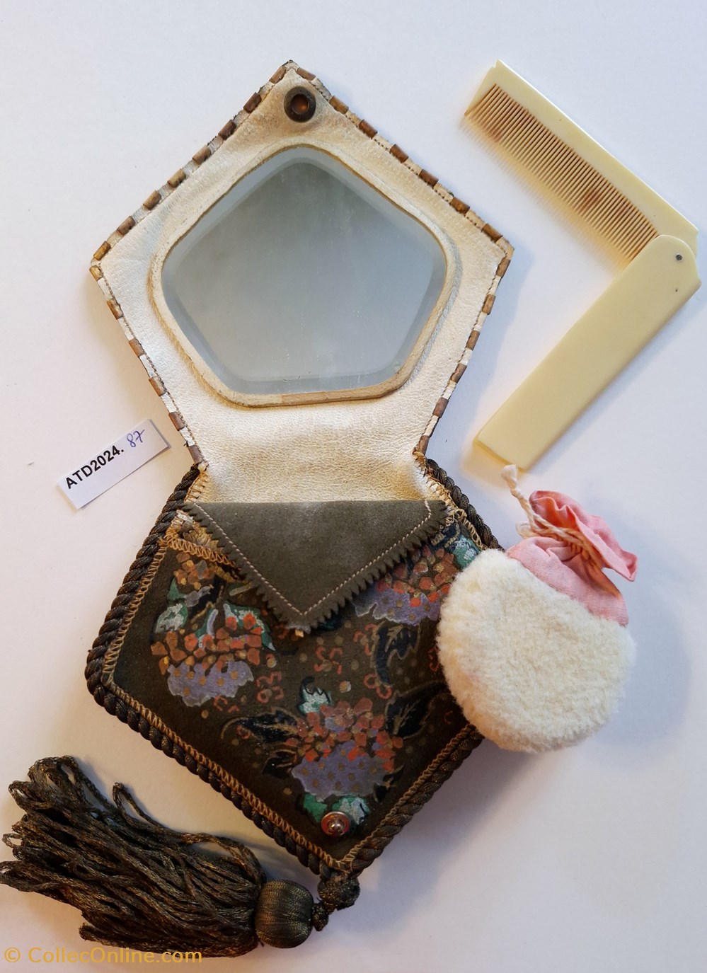 parfums beaute poudriers atd2024 87 petit sac minaudiere en cuir imprime de fleurs