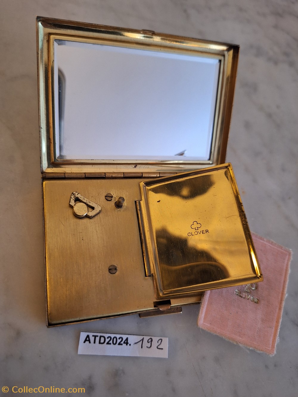 ATD2024.192 Poudrier à musique Clover 2 parfums beaute poudriers atd2024 192 poudrier a musique clover