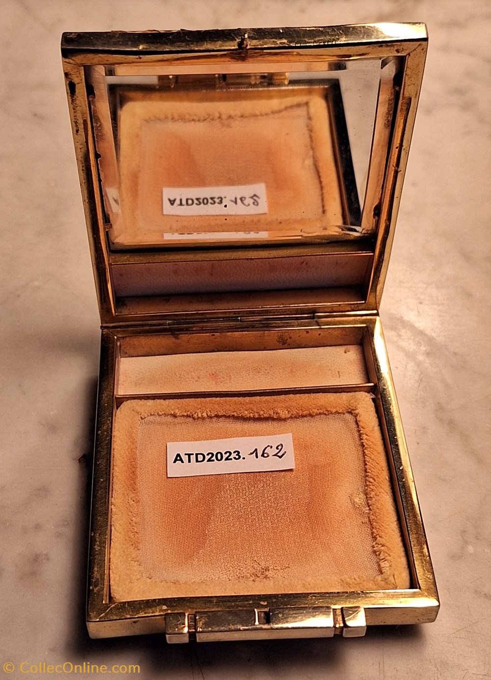 ATD2023.162 Poudrier rectangulaire en faux python parfums beaute poudriers atd2023 162 poudrier rectangulaire en faux python