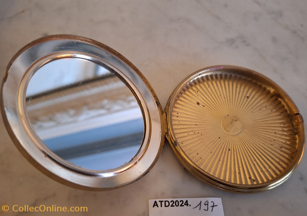 ATD2024.197 Poudrier rond au Pique-nique 2 parfums beaute poudriers atd2024 197 poudrier rond au pique nique