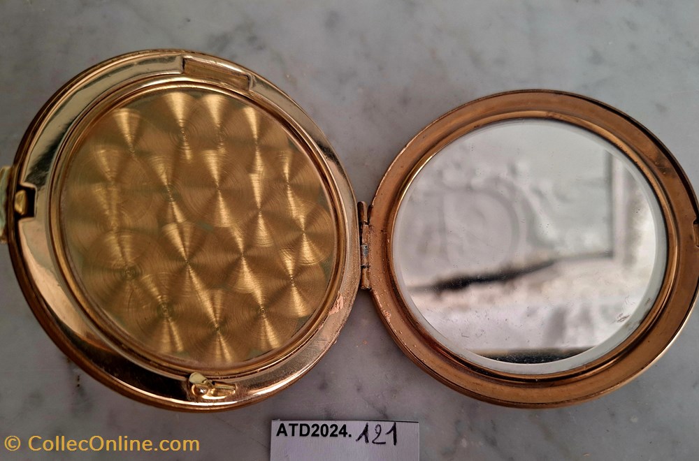 parfums beaute poudriers atd2024 121 poudrier en tolede aux cercles formant rosace
