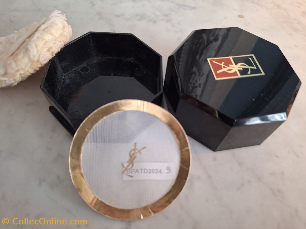 BPATD2024.9 Boite à poudre de soie Yves Saint-Laurent 2 parfums beaute boites bpatd2024 9 boite a poudre de soie yves saint laurent