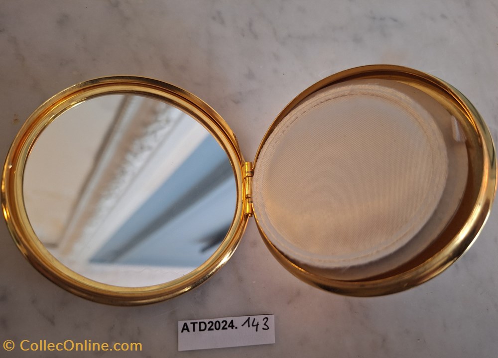 parfums beaute poudriers atd2024 143 poudrier au torero souvenir d espagne