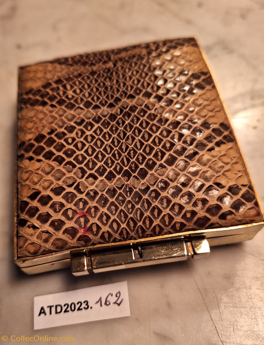 ATD2023.162 Poudrier rectangulaire en faux python parfums beaute poudriers atd2023 162 poudrier rectangulaire en faux python