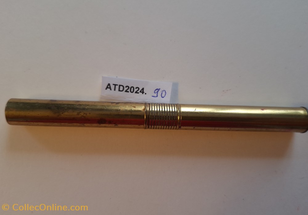 ATD2024.90 Rouge-à-lèvres Stick Rouge soie parfums beaute poudriers atd2024 90 rouge a levres stick rouge soie