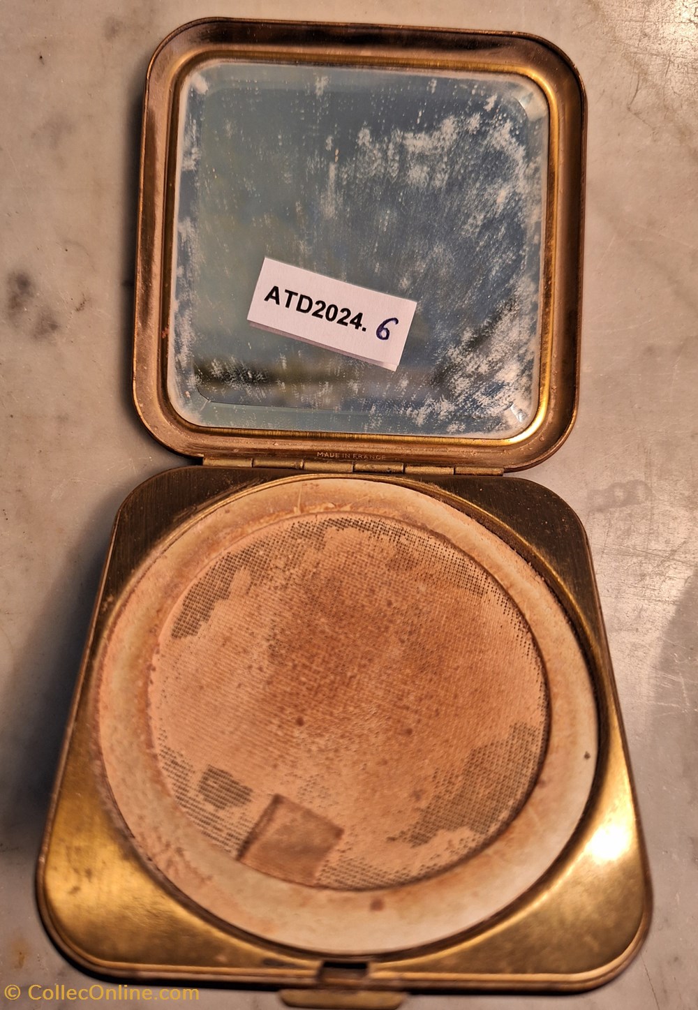 ATD2024.6 Poudrier carré à la grecque « écaille de tortue » parfums beaute poudriers atd2024 6 poudrier carre a la grecque ecaille de tortue