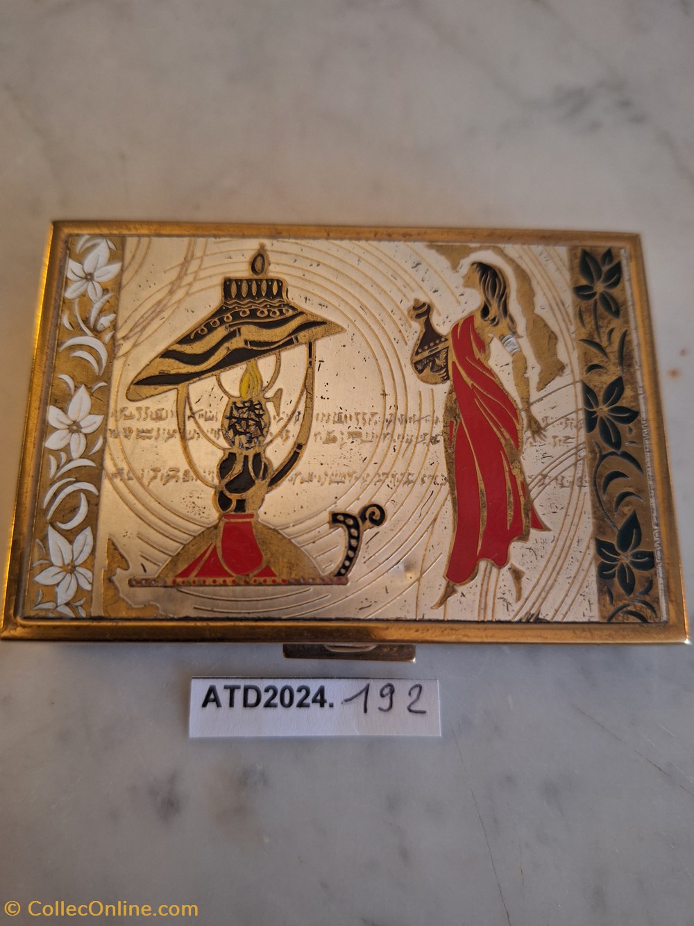 ATD2024.192 Poudrier à musique Clover parfums beaute poudriers atd2024 192 poudrier a musique clover