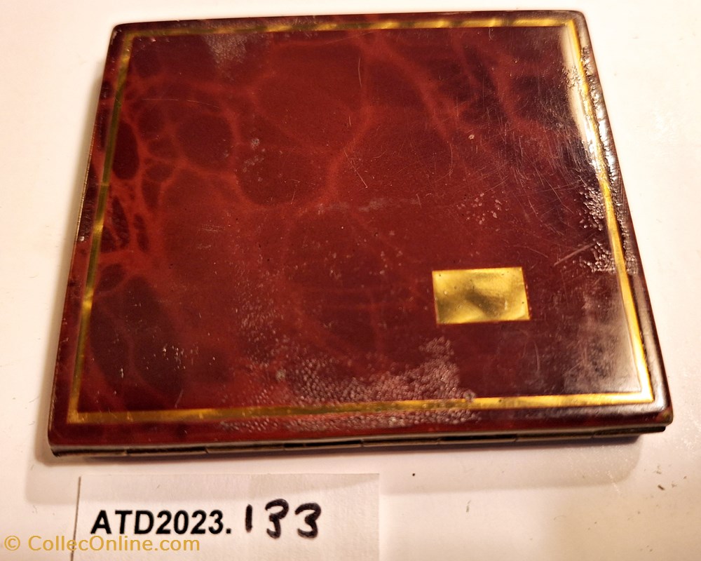 ATD2023.133 Poudrier rectangulaire écaille et dorure parfums beaute poudriers atd2023 133 poudrier rectangulaire ecaille et dorure