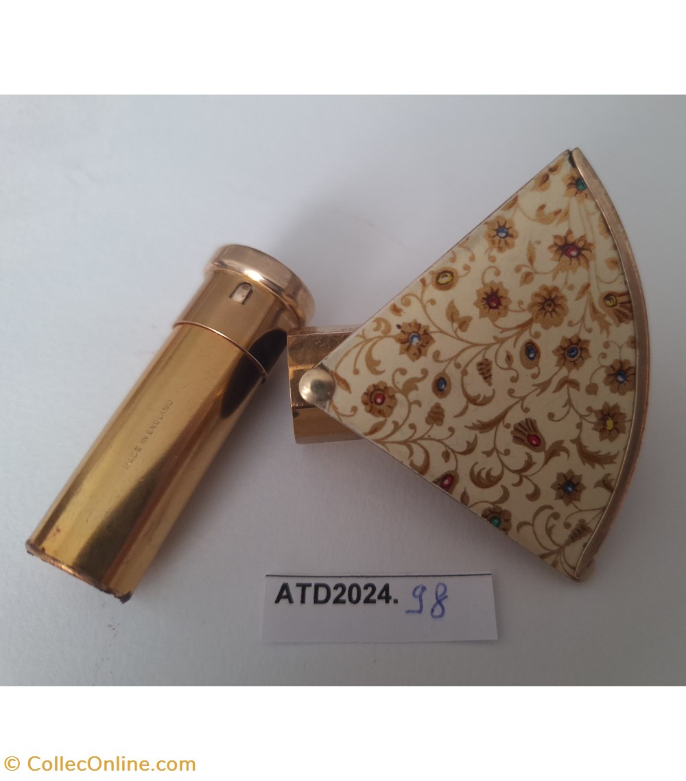 parfums beaute poudriers atd2024 98 miroir et rouge a levres submise stratton