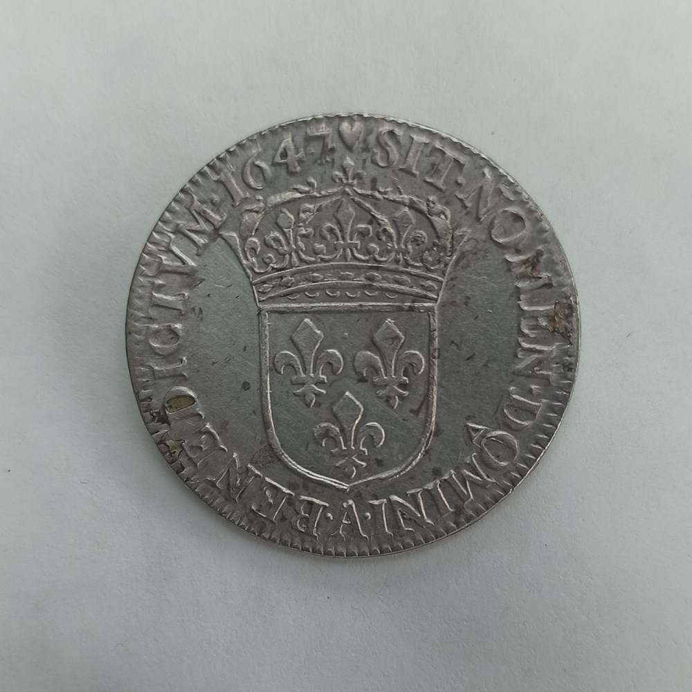 Louis XIV 1/4 écu mèche longue 1647A monnaies europe medievale france royales louis xiv 1 4 ecu meche longue 1647a