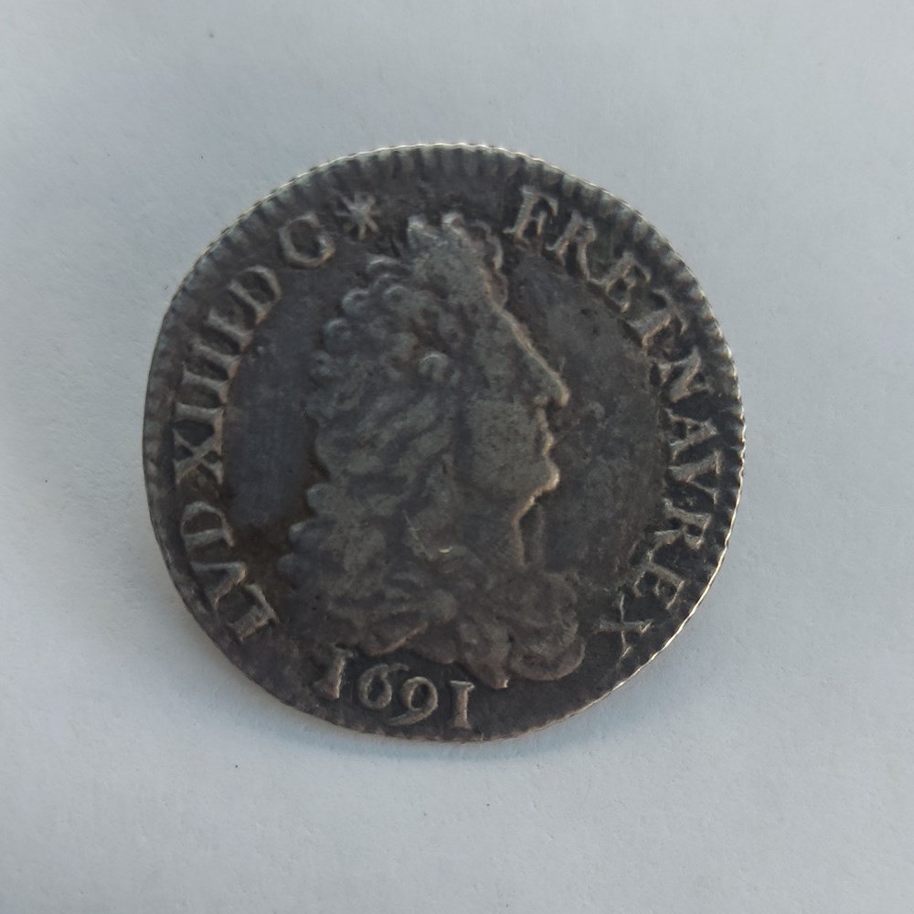 Louis XIV 1/12 écu 8L 1er type 1691A monnaies europe medievale france royales louis xiv 1 12 ecu 8l 1er type 1691a