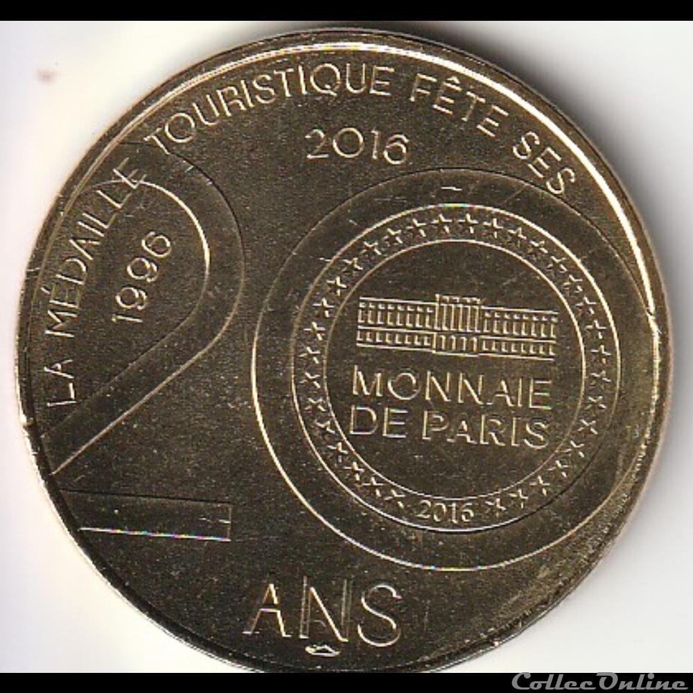 monnaie jeton mereaux france le pont et les 3 monuments de paris la medaille touristique fete ses 20 ans 1996 2016