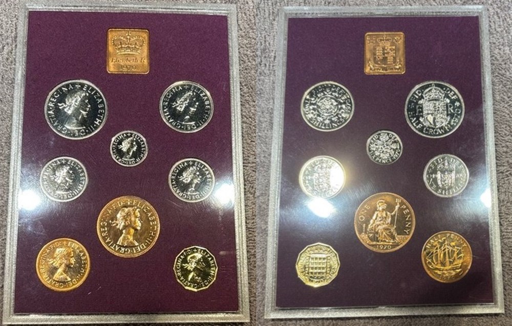 (8 coins + plaque) Great Britain: 1970 proof set; last of the predecimal coinage world united kingdom 8 coins plaque great britain 1970 proof set last of the predecimal coinage