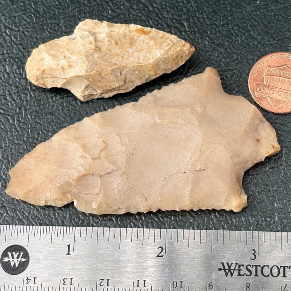 (2 artifacts) Native American stone projectile points 3 antiquities archaeology 2 artifacts native american stone projectile points