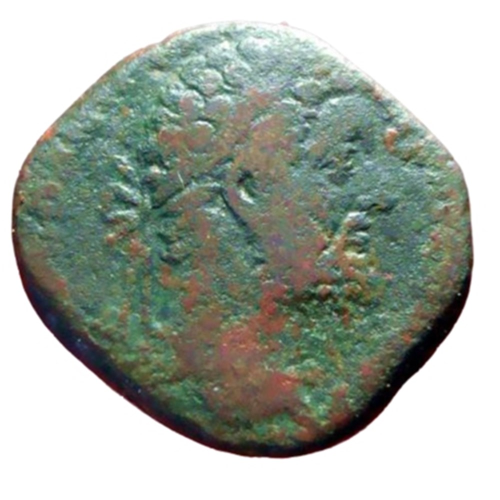 Roman Empire: bronze sestertius of Commodus, ca. 177-192 AD 4 coins ancient to romans imperial and republican roman empire bronze sestertius of commodus ca 177 192 ad