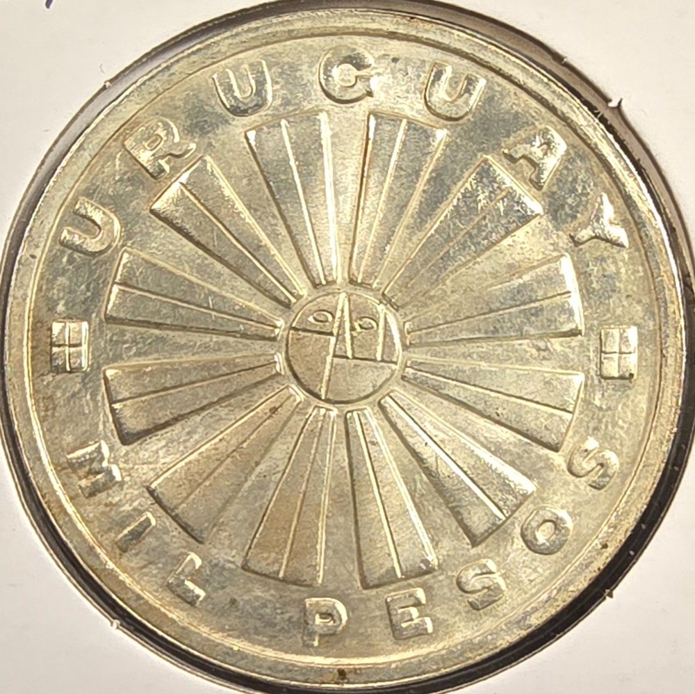 Uruguay - 1000 Pesos, 1969 2 coins world uruguay 1000 pesos 1969