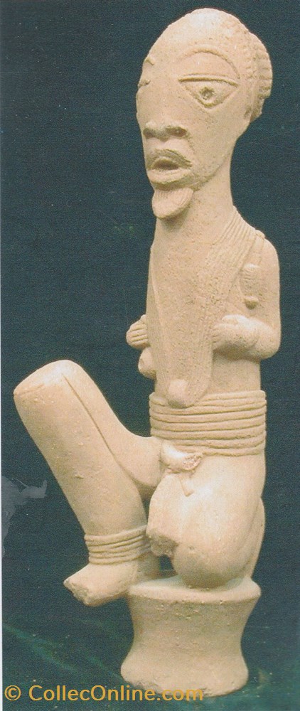 Personnage masculin en génuflexion art antiquites africain terre cuite personnage masculin en genuflexion