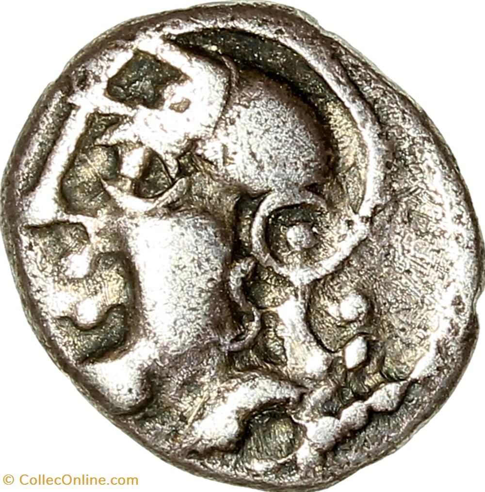 Denier à la tête casquée des Eduens monnaies antiques celtes denier a la tete casquee des eduens