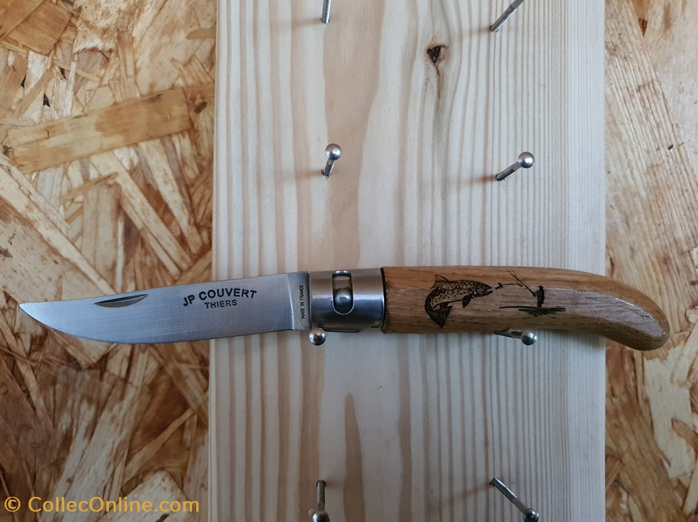 * Couteau "Le régional" avec lame inoxydable, virole bloquante et manche en bois d'olivier. couteaux de poch couteau le regional avec lame inoxydable virole bloquante et manche en bois olivier