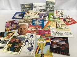 Lot de cartes postales principalement publicitaires