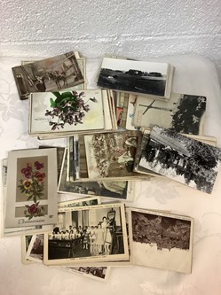Lot de cartes postales diverses