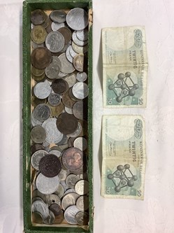Lot de pièces de monnaie et 2 billets de 20 frs belge