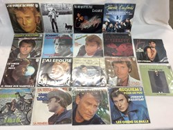 18 vinyles 45 T.