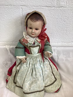 Poupée ancienne pop 50 France H 50 cms
