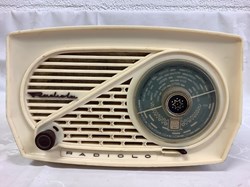 Poste Radiola RADIOLO 1957 couleur ivoire