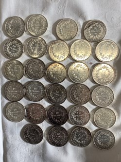 28 pièces en argent de 10 frs Hercule, 1965 à 1970