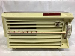 Poste Radiola Radiolinette 1959 ivoire et rouge modèle luxe