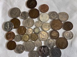 Petit lot de pièces diverses dont 2 frs argent 1916.