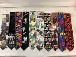 Lot de 10 cravates de collection The Beatles