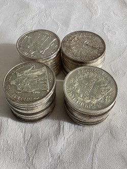 40 pièces de 10 francs Hercule en argent, de 1965 à 1970