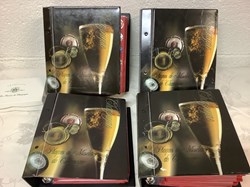 Lot de classeurs de capsules de Champagne
