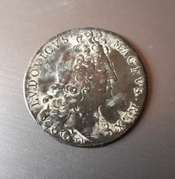 Louis XIV - Jeton - Avers : LUDOVICVS MAGNVS REX - Revers : LABOR ALITIS AUFERT