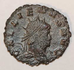 GALLIEN Antoninien - Avers : GALLIENUS AVG Revers : PROVID AVG X