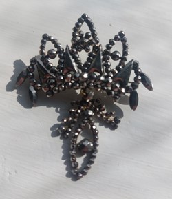 Brosch steelcut