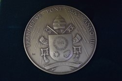 Official Annual Medal of Pope Francis