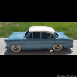 Simca Versailles bleu/ivoire