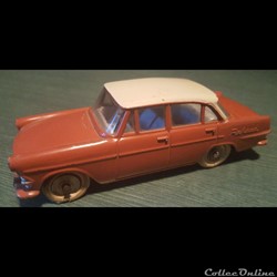 Opel Rekord berline 1960 brique/ivoire
