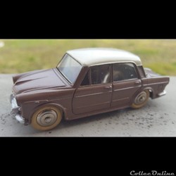 Fiat 1200 Grande vue havane/ivoire