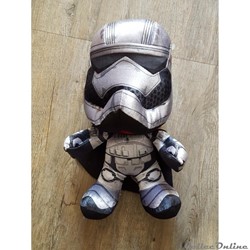 2016 - Star Wars - Episode VII - Peluche Capitaine Phasma